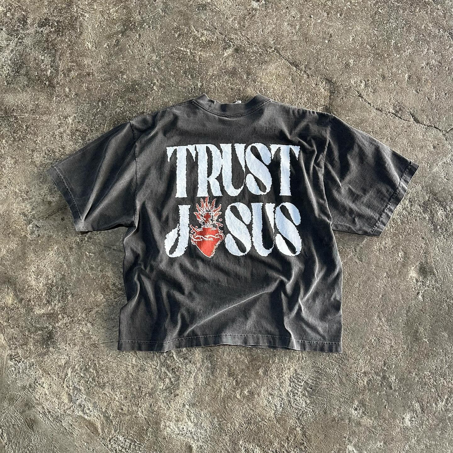 imgi_36_429559432_1969373116797364_6204648627248545837_n.webp We Are Righteous Trust Jesus” Tees Black - Image 1